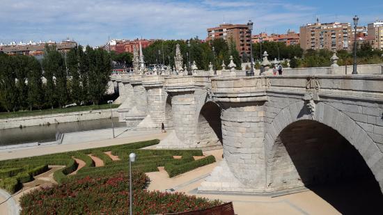Puente de Toledo